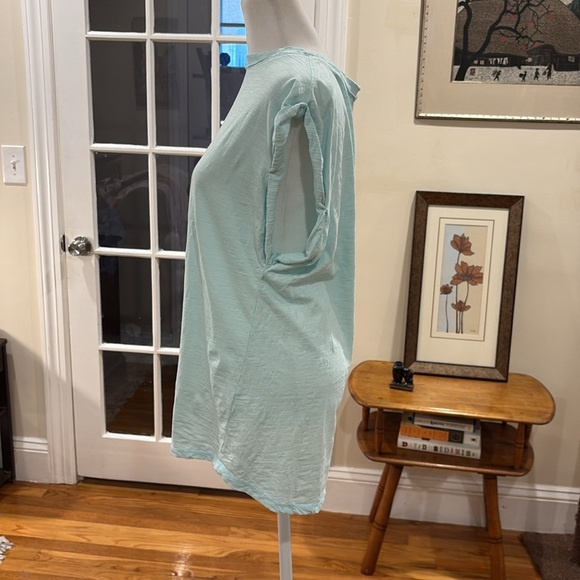 Pilcro Light Blue Relaxed Short Sleeve T-Shirt.  Size XL - Picture 4 of 8